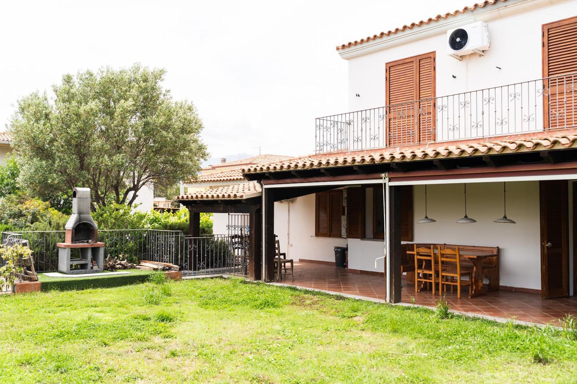 פוסאדה Mera House מראה חיצוני תמונה
